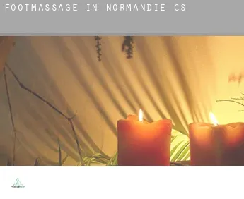 Foot massage in  Normandie (census area)